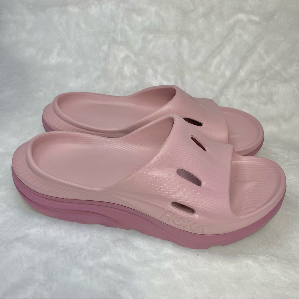 Hoka pink Recovery 3 slides